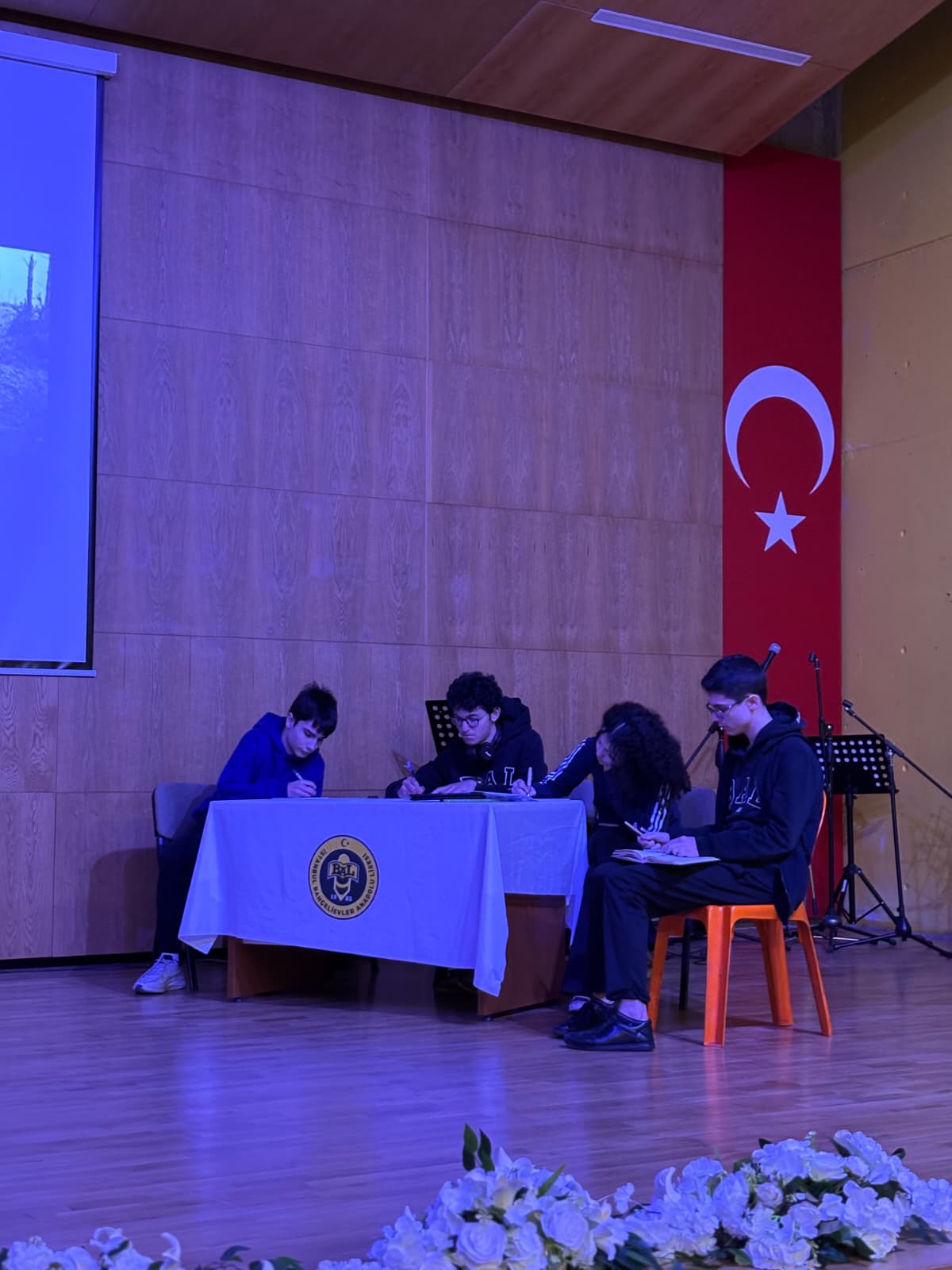 Satır Arası Mütalaa